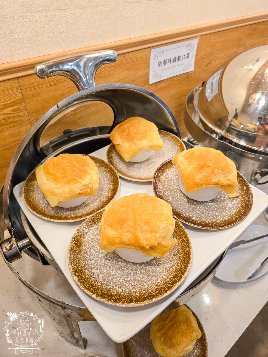 高雄美食｜素香庭｜三民區超高CP值素食吃到飽！火鍋、歐式自助餐、現烤酥皮濃湯一次滿足