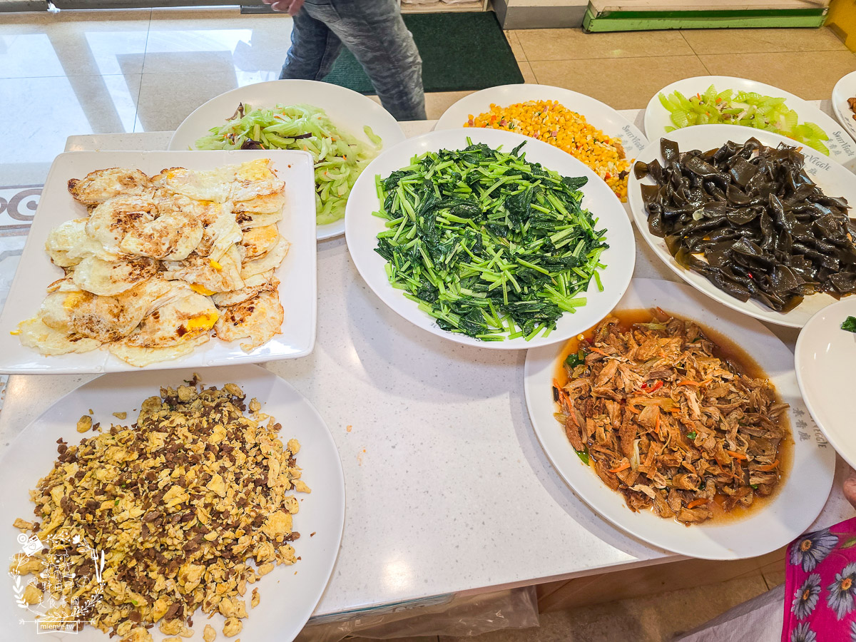 高雄美食｜素香庭｜三民區超高CP值素食吃到飽！火鍋、歐式自助餐、現烤酥皮濃湯一次滿足