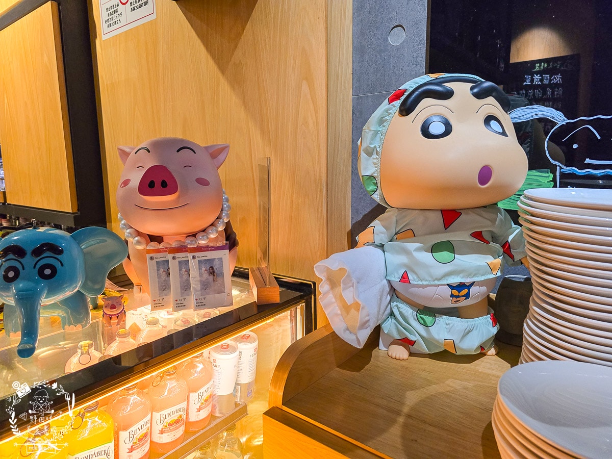 高雄餐酒館推薦[Lazy Bistro 慵懶餐酒館]美術館青海路聚餐首選！2026壽星優惠送主餐、生蠔買一送一，菜單與必點推薦完整攻略