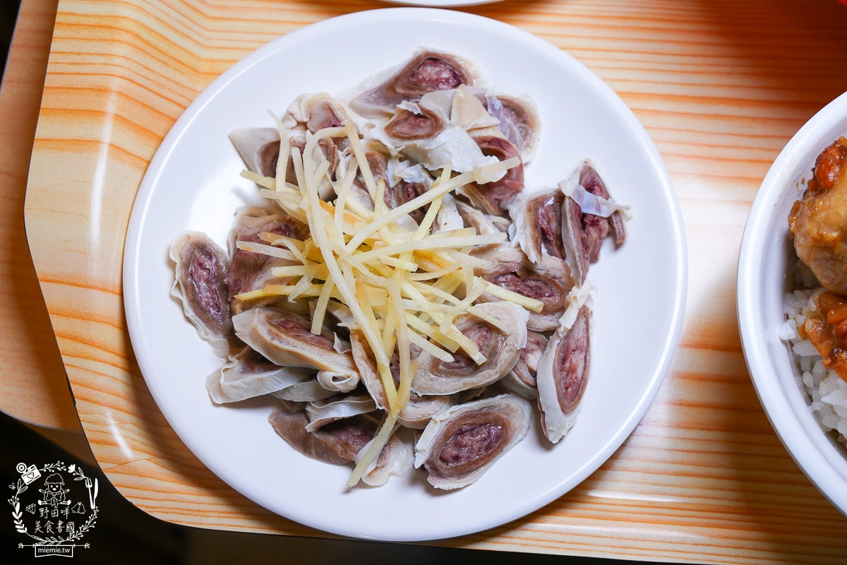[屏東美食] 豬豬呷 DiDiJah 屏東豬雜專賣店｜屏東西市場的最美豬雜店！台畜職人精神，重新定義「黑白切」的乾淨與美味