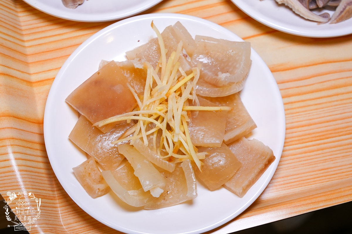 [屏東美食] 豬豬呷 DiDiJah 屏東豬雜專賣店｜屏東西市場的最美豬雜店！台畜職人精神，重新定義「黑白切」的乾淨與美味
