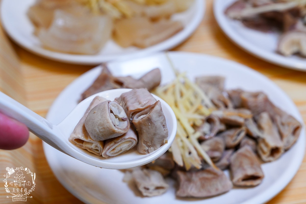 [屏東美食] 豬豬呷 DiDiJah 屏東豬雜專賣店｜屏東西市場的最美豬雜店！台畜職人精神，重新定義「黑白切」的乾淨與美味