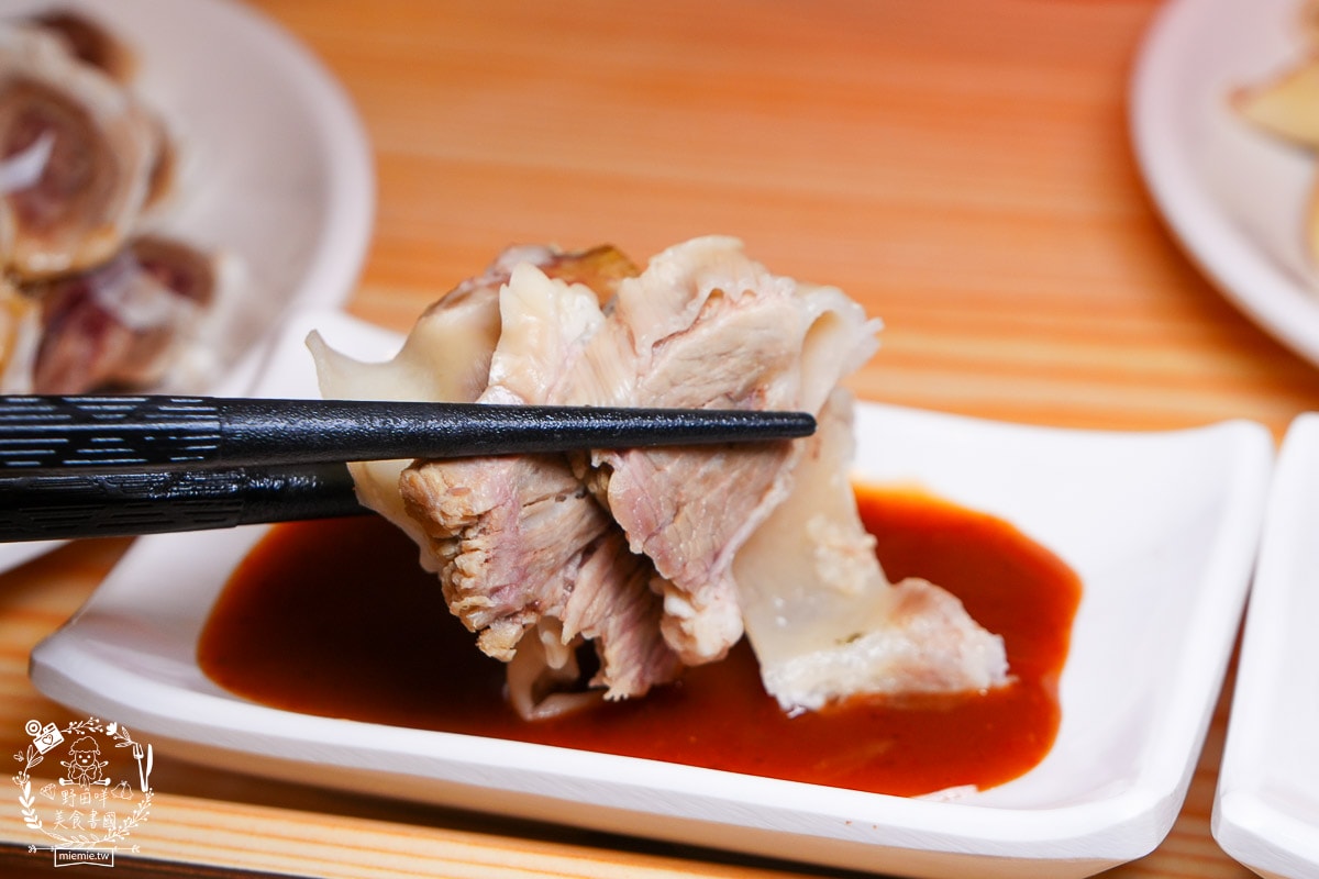 [屏東美食] 豬豬呷 DiDiJah 屏東豬雜專賣店｜屏東西市場的最美豬雜店！台畜職人精神，重新定義「黑白切」的乾淨與美味