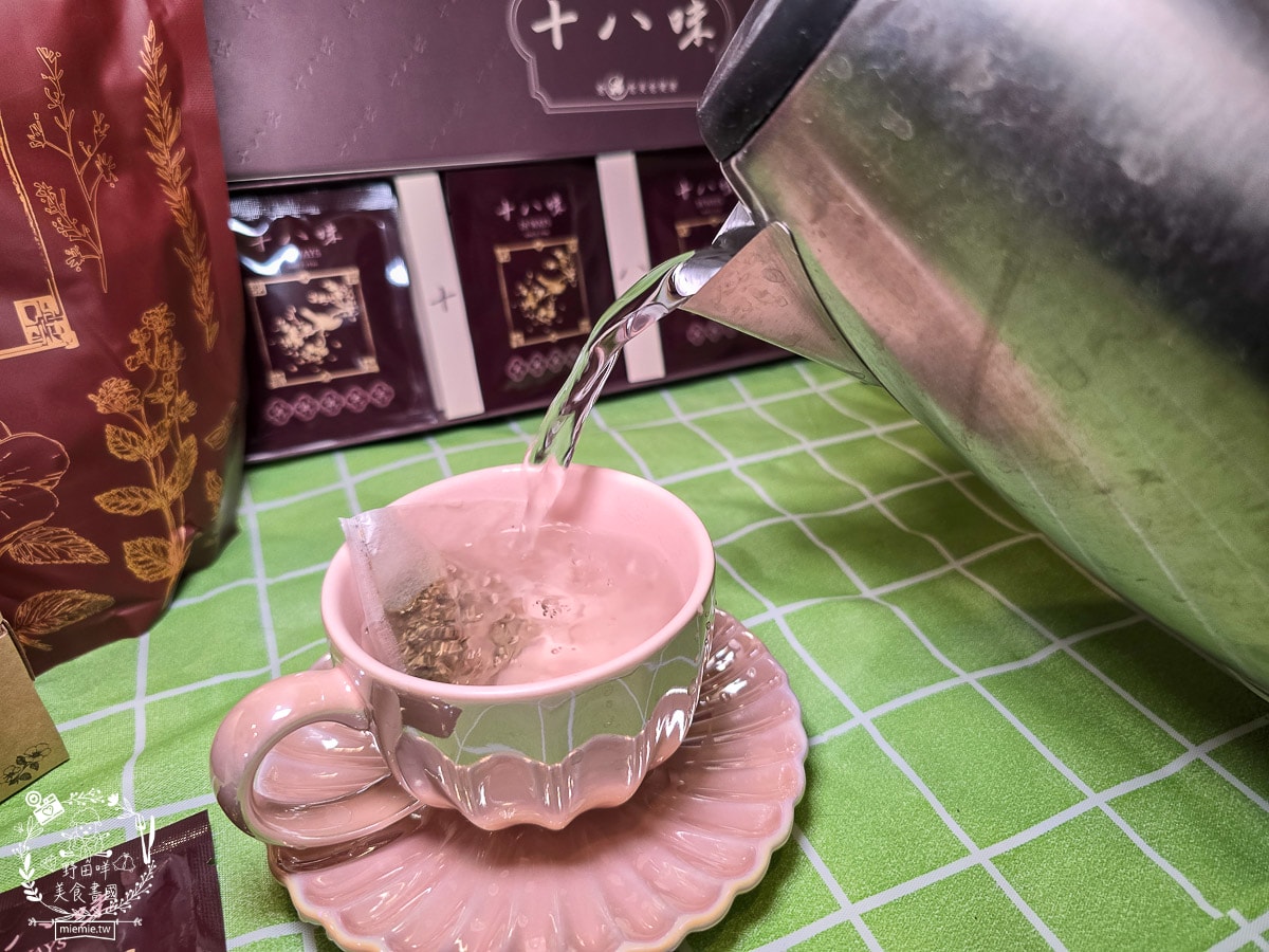 【十八味草本茶評價】百年好茶送禮首選！漢方養生茶飲料店「高雄六合分號」日韓觀光客指定推薦的百搭飲品