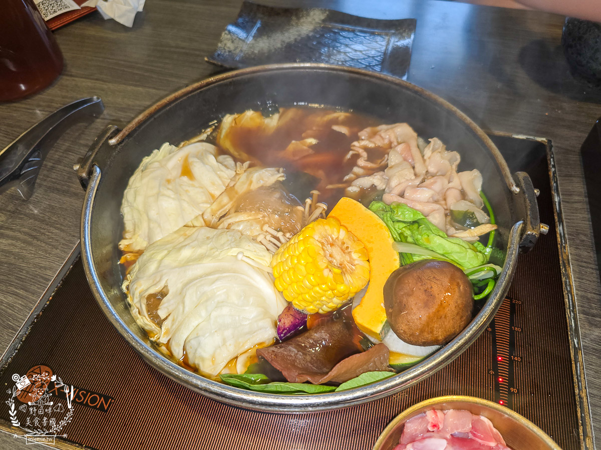 【高雄壽喜燒吃到飽】隱藏版巷弄神店「花葵壽喜」！高CP值日式家常料理無限續，假日不訂位吃不到，老饕私藏的溫馨居酒屋風鍋物