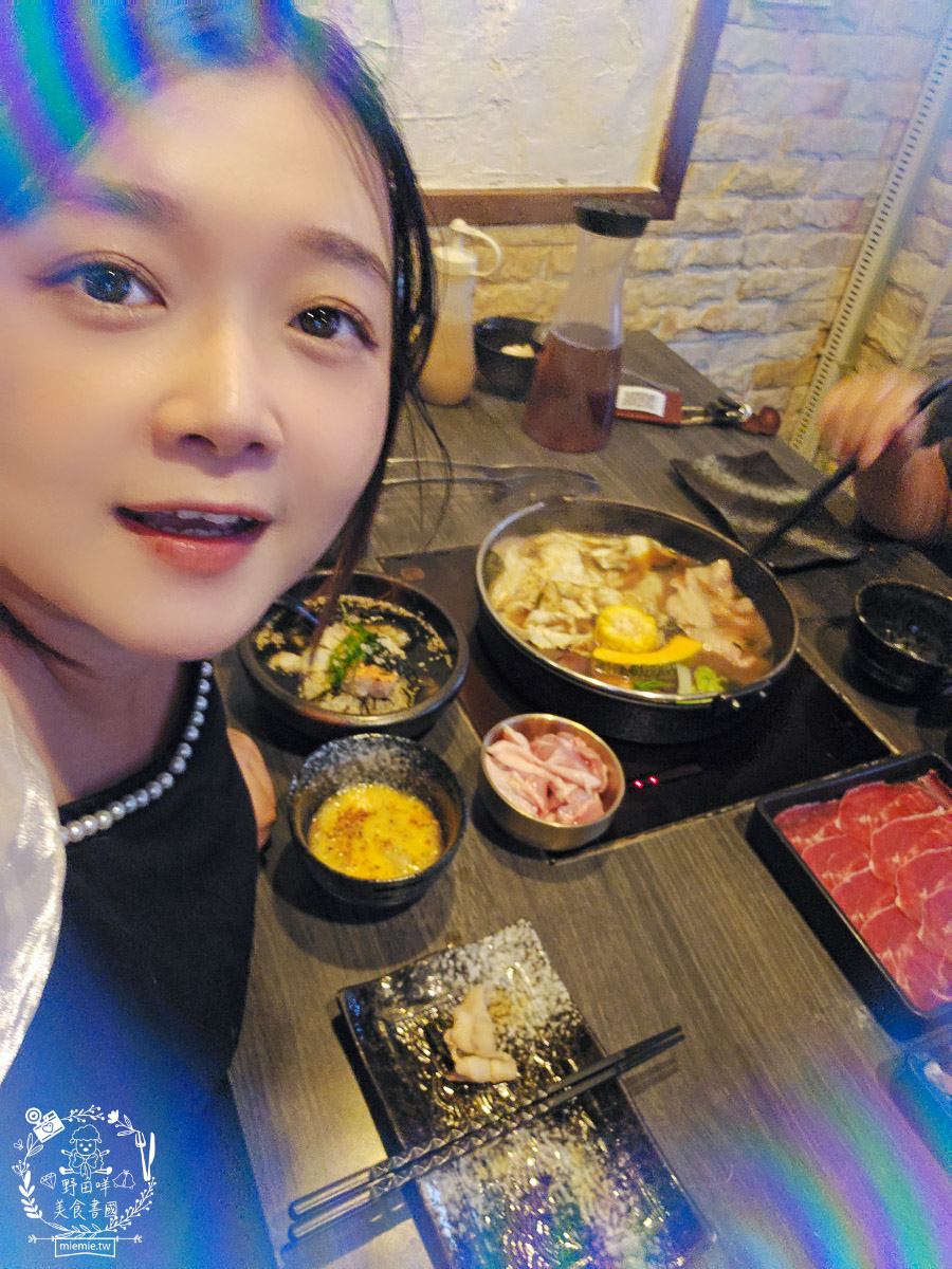 【高雄壽喜燒吃到飽】隱藏版巷弄神店「花葵壽喜」！高CP值日式家常料理無限續，假日不訂位吃不到，老饕私藏的溫馨居酒屋風鍋物