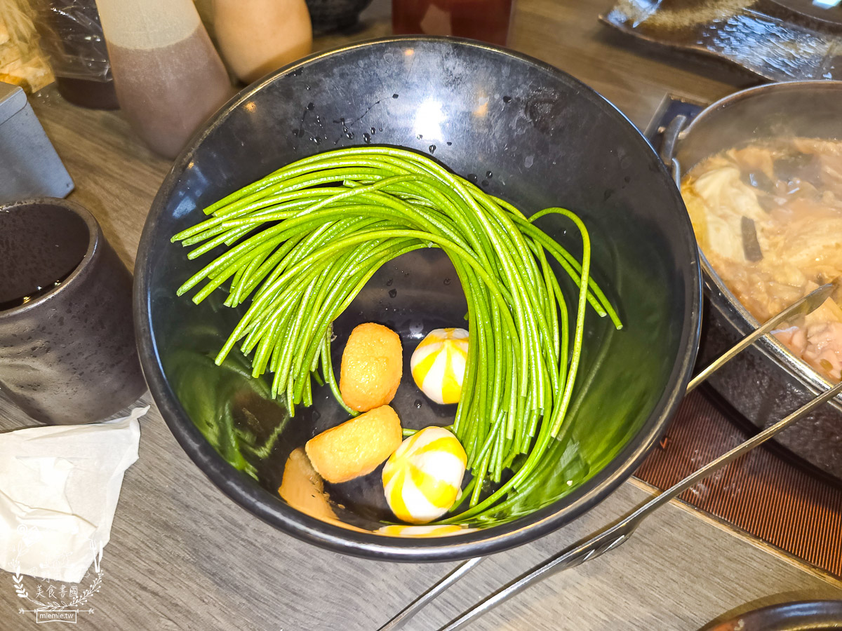【高雄壽喜燒吃到飽】隱藏版巷弄神店「花葵壽喜」！高CP值日式家常料理無限續，假日不訂位吃不到，老饕私藏的溫馨居酒屋風鍋物