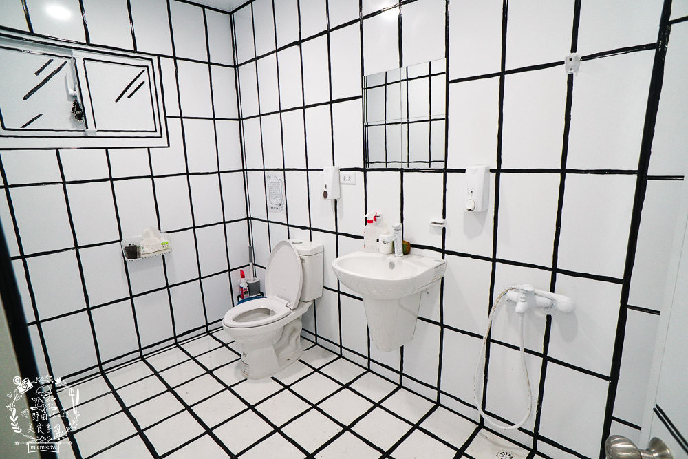 高雄咖啡廳[2D咖啡廳]新網美集散地!2D保時捷超好拍!拍到整個失心瘋!