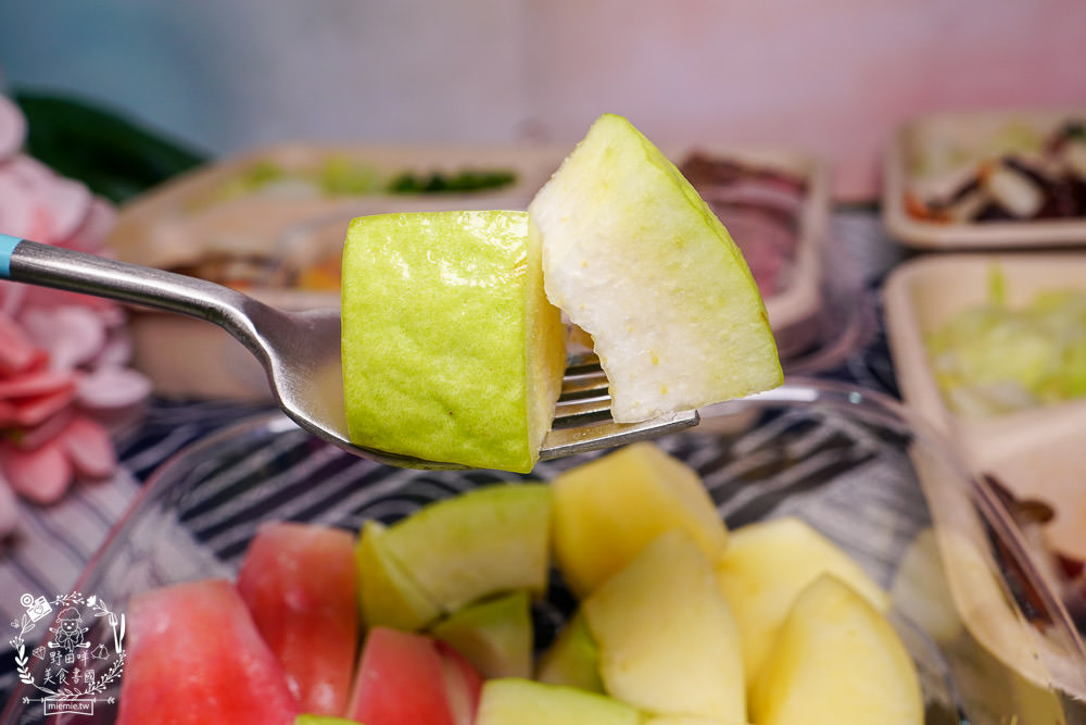 高雄隱藏版[543蔬果餐廚]每天選用新鮮蔬果的健康餐盒!香嫩牛排跟舒肥雞胸彈嫩激推!