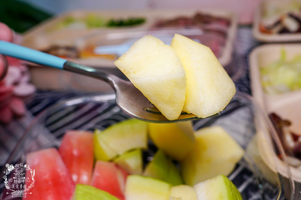 高雄隱藏版[543蔬果餐廚]每天選用新鮮蔬果的健康餐盒!香嫩牛排跟舒肥雞胸彈嫩激推!