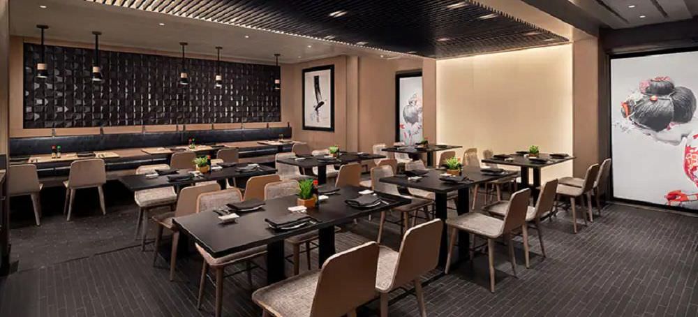 挪威郵輪奮進號|耗資30億台幣全新改裝|高規格的餐飲品質+14個餐飲選擇有7個免費餐廳(包含一個24小時免費餐廳)+9間酒吧!