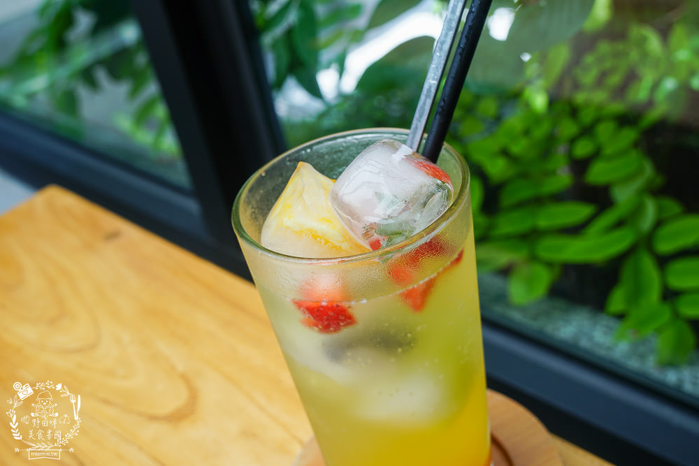 高雄甜點[Bonnie sugar新崛江店]絕美下午茶餐廳x浪漫乾燥花繽紛絢麗
