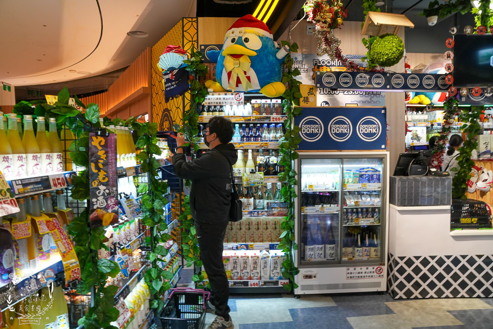 DONDONDONKI唐吉訶德高雄大立店12/7 正式開幕!一次獻出超多優惠商品給南臺灣的朋友粉絲們!日本產黑毛和牛「買1送1」