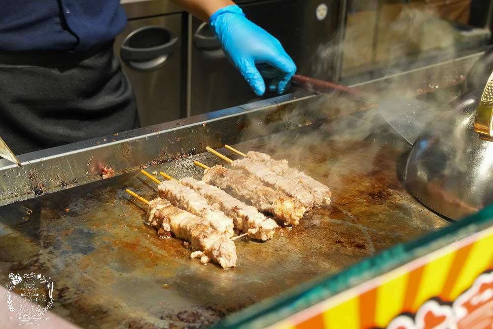 DONDONDONKI唐吉訶德高雄大立店12/7 正式開幕!一次獻出超多優惠商品給南臺灣的朋友粉絲們!日本產黑毛和牛「買1送1」