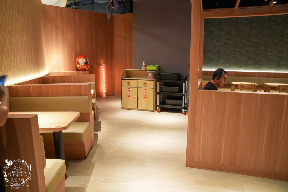 DONDONDONKI唐吉訶德高雄大立店12/7 正式開幕!一次獻出超多優惠商品給南臺灣的朋友粉絲們!日本產黑毛和牛「買1送1」