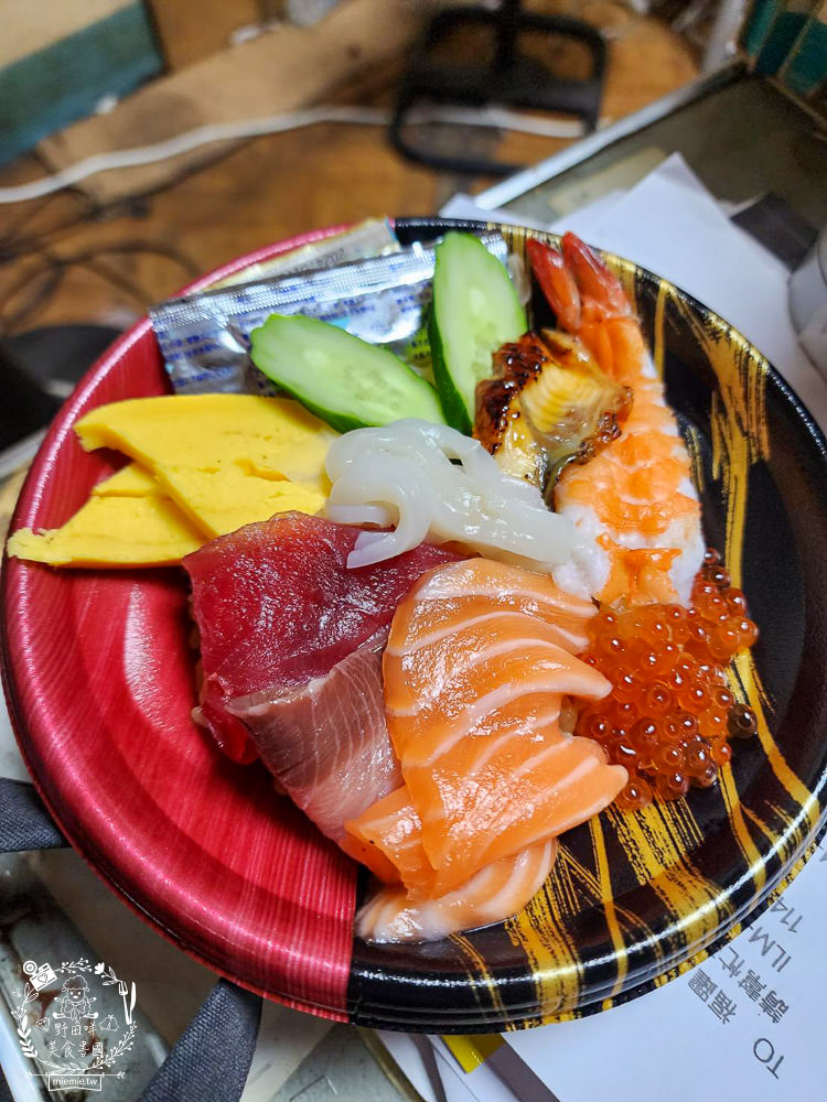 DONDONDONKI唐吉訶德高雄大立店12/7 正式開幕!一次獻出超多優惠商品給南臺灣的朋友粉絲們!日本產黑毛和牛「買1送1」