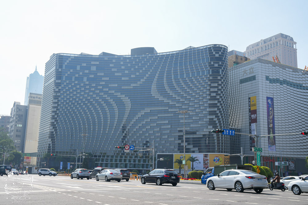 DONDONDONKI唐吉訶德高雄大立店12/7 正式開幕!一次獻出超多優惠商品給南臺灣的朋友粉絲們!日本產黑毛和牛「買1送1」