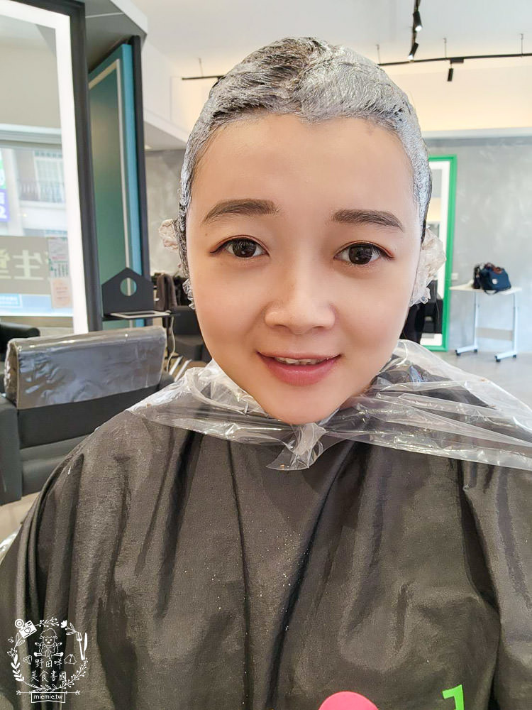 FaceColor斐絲染燙護專門店-巨蛋店!超百搭的霧焦糖色染髮素顏都好看!奕凱設計師人超級好！！