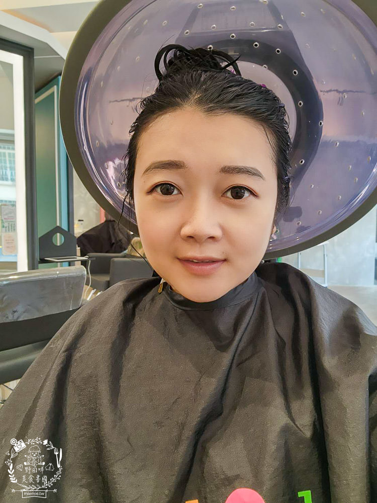 FaceColor斐絲染燙護專門店-巨蛋店!超百搭的霧焦糖色染髮素顏都好看!奕凱設計師人超級好！！