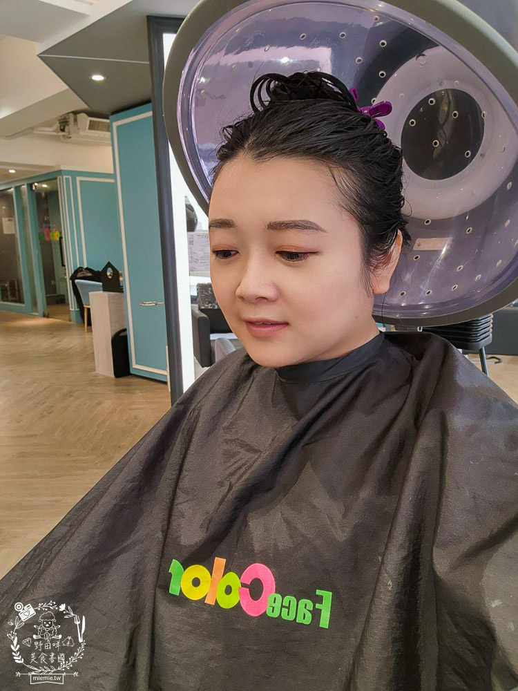 FaceColor斐絲染燙護專門店-巨蛋店!超百搭的霧焦糖色染髮素顏都好看!奕凱設計師人超級好！！