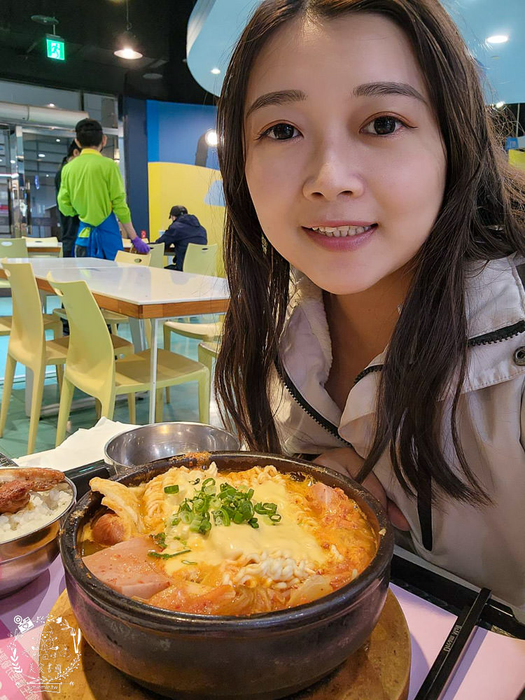 Fourmi Queen屏東店|超級紓壓的溫感按摩課程!做完臉整個美到發光?!連素顏都超有自信? - 第28張圖 Fourmi Queen屏東店|超級紓壓的溫感按摩課程!做完臉整個美到發光?!連素顏都超有自信?