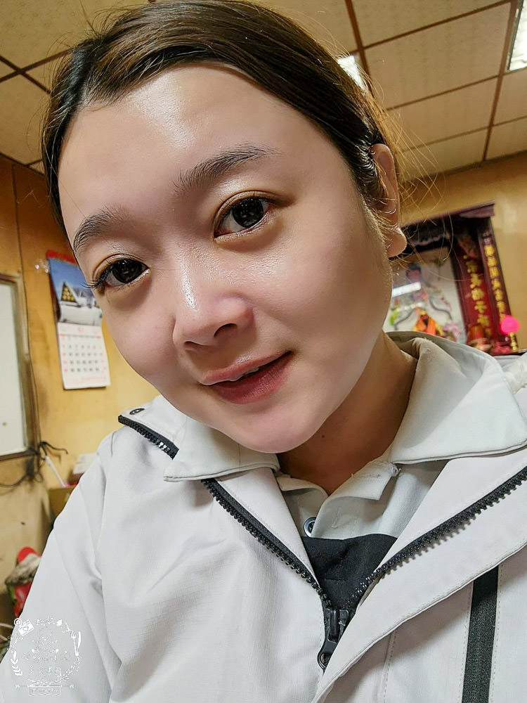 Fourmi Queen屏東店|超級紓壓的溫感按摩課程!做完臉整個美到發光?!連素顏都超有自信? - 第27張圖 Fourmi Queen屏東店|超級紓壓的溫感按摩課程!做完臉整個美到發光?!連素顏都超有自信?