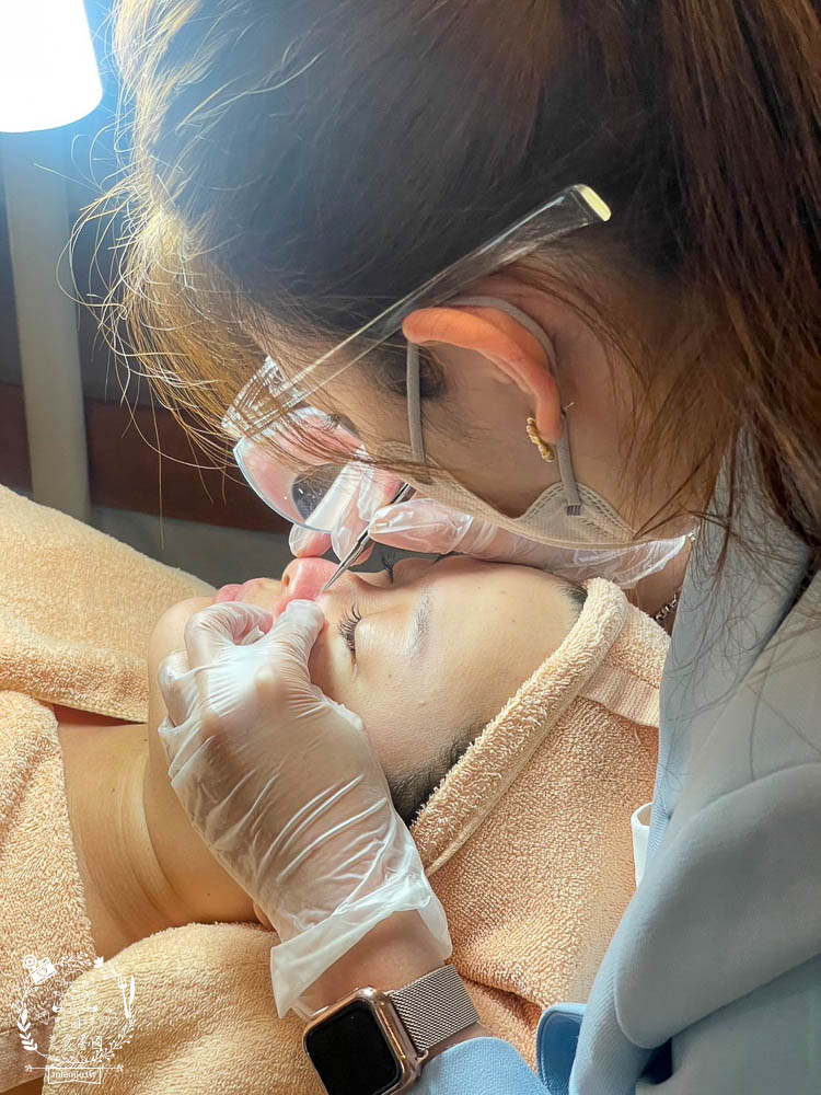 Fourmi Queen屏東店|超級紓壓的溫感按摩課程!做完臉整個美到發光?!連素顏都超有自信? - 第16張圖 Fourmi Queen屏東店|超級紓壓的溫感按摩課程!做完臉整個美到發光?!連素顏都超有自信?