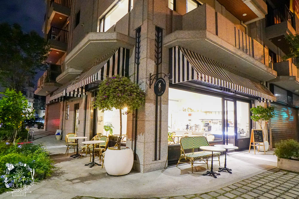 高雄[G.A. 冰淇淋La Glacerie Artisanale]彷彿走在法國的巴黎街頭?熱門IG打卡拍照點!