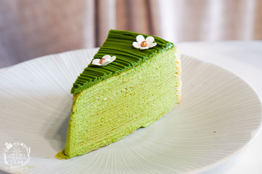 高雄[典．咖啡Grace Café]絕美北歐風熱門IG打卡網美咖啡廳!超療癒的甜點下午茶時光!裡面還有可愛店狗與喵喵?