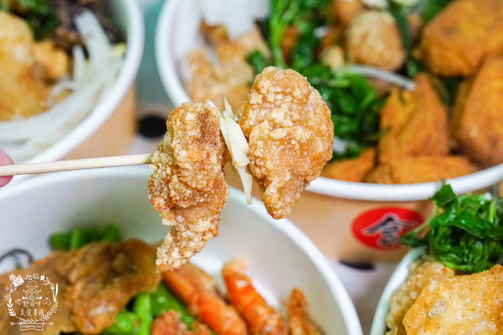 高雄鹽酥雞推薦[LILICOCO 鹽酥雞]成立於1993年的超人氣老字號鹽酥雞!藝人陳立農從小吃到大的好滋味!
