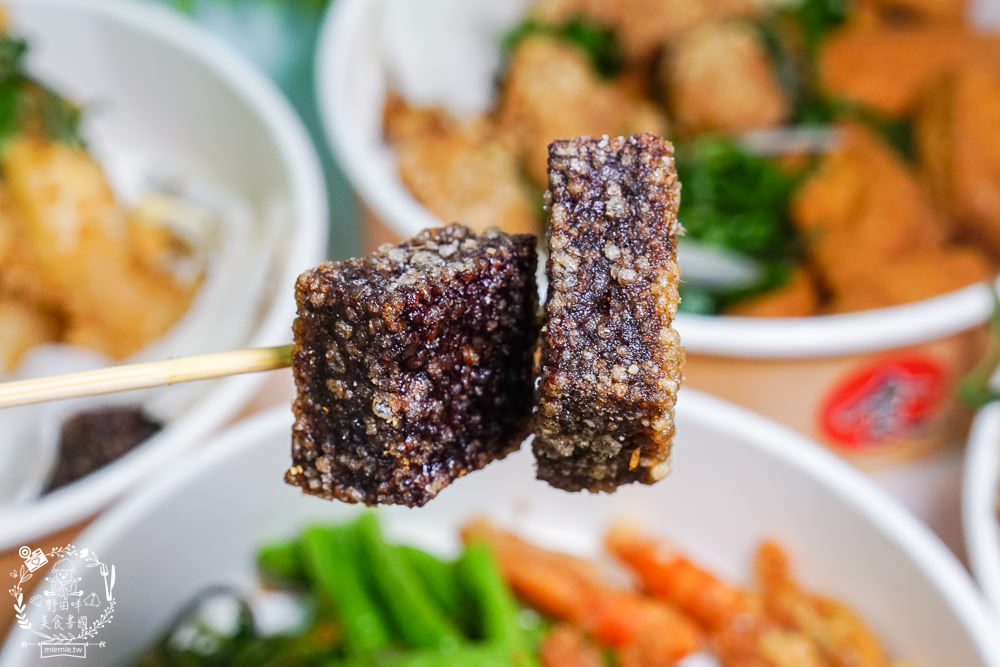 高雄鹽酥雞推薦[LILICOCO 鹽酥雞]成立於1993年的超人氣老字號鹽酥雞!藝人陳立農從小吃到大的好滋味!