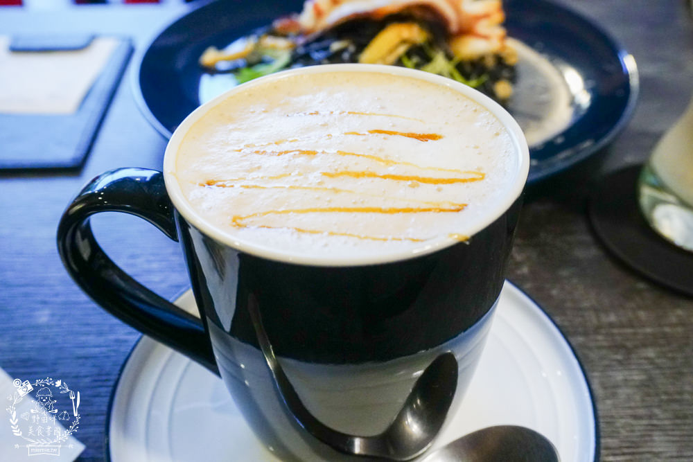 高雄Lé Eat 義法倉廚|華鳳特區的工業風義大利麵!松露奶油燉飯滋味超迷人!餐廳裝潢精緻唯美! - 第43張圖 高雄Lé Eat 義法倉廚|華鳳特區的工業風義大利麵!松露奶油燉飯滋味超迷人!餐廳裝潢精緻唯美!