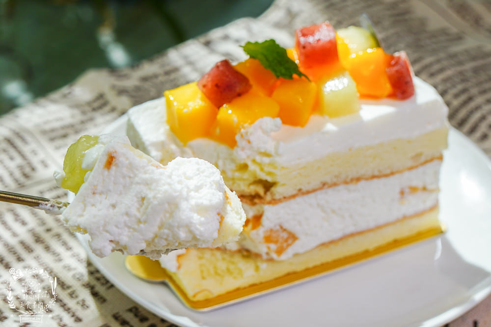 雷昂甜點烘焙工坊|高雄隱藏版法式甜點店!使用法國米其林3星餐廳的原物料!採用世界最貴歐牧生乳鮮奶油!