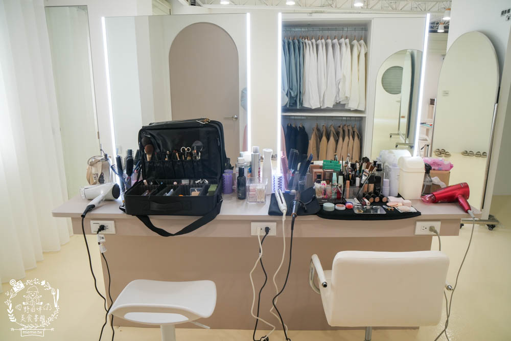 台南形象證件照推薦!LionFu攝影獅!超快速的證件形象照可以現拍現拿?專業精緻的妝髮超級美! - 第7張圖 台南形象證件照推薦!LionFu攝影獅!超快速的證件形象照可以現拍現拿?專業精緻的妝髮超級美!