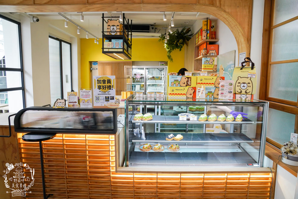 台南超人氣水豚甜點店[MOGU KABI 夏威夷豆塔專賣店]超多隻可愛水豚居然還有餵食秀!繽紛水果塔美味又好拍?
