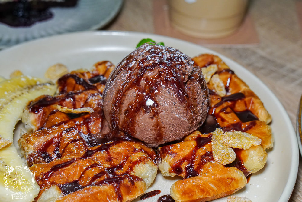 高雄咖啡廳推薦!My Daily Beverage.Co日常咖啡!攤車起家的超隱藏版文青鳳山咖啡店!華鳳特區輕食甜點咖啡館~