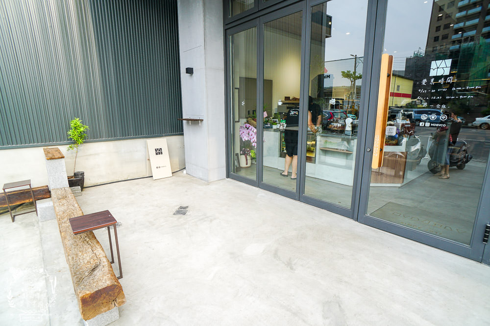 高雄咖啡廳推薦!My Daily Beverage.Co日常咖啡!攤車起家的超隱藏版文青鳳山咖啡店!華鳳特區輕食甜點咖啡館~