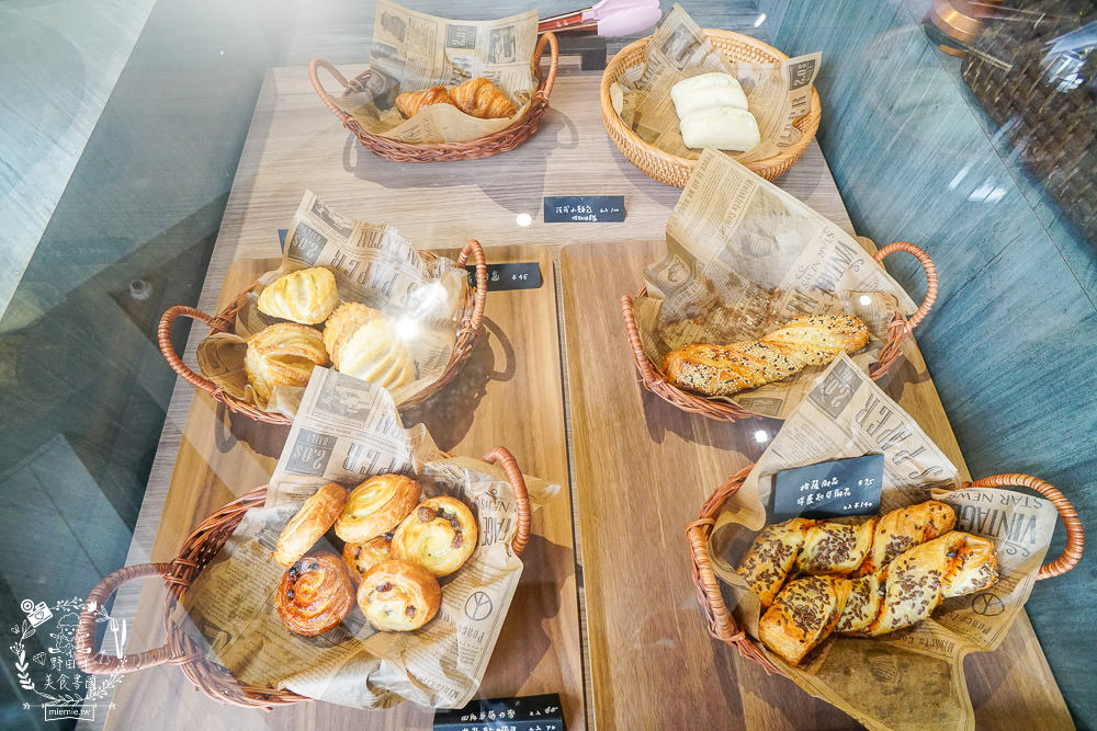 高雄咖啡廳推薦!My Daily Beverage.Co日常咖啡!攤車起家的超隱藏版文青鳳山咖啡店!華鳳特區輕食甜點咖啡館~