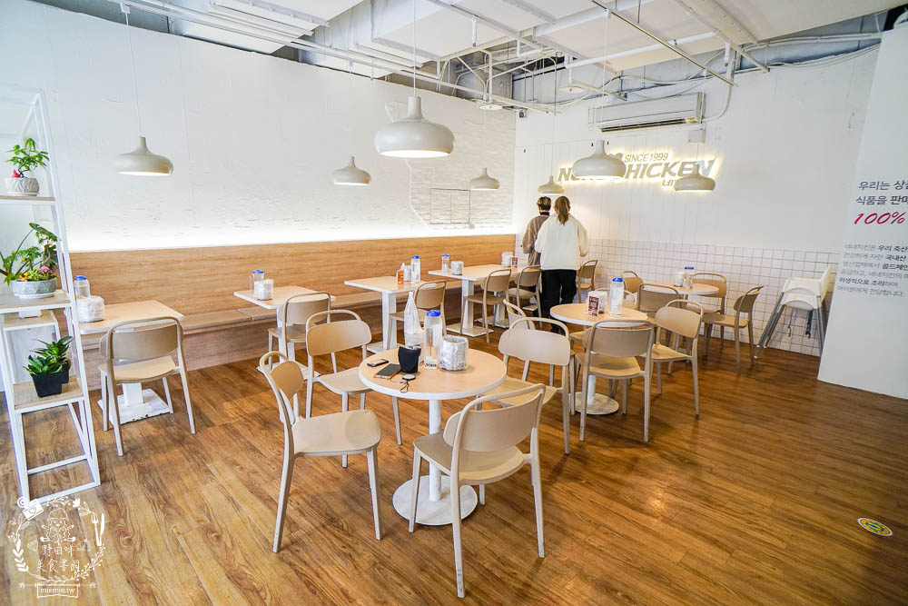 NENE CHICKEN韓國炸雞來高雄囉!不用出國就能品嘗到口味繽紛的炸雞!韓妞們的愛店~ - 第7張圖 NENE CHICKEN韓國炸雞來高雄囉!不用出國就能品嘗到口味繽紛的炸雞!韓妞們的愛店~