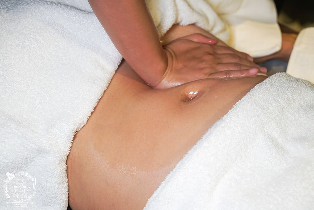 高雄美胸SPA推薦┃NOBLE SALON 專業美胸,開背按摩KO大小奶、孕後下垂有救了! - 第41張圖 高雄美胸SPA推薦┃NOBLE SALON 專業美胸,開背按摩KO大小奶、孕後下垂有救了!