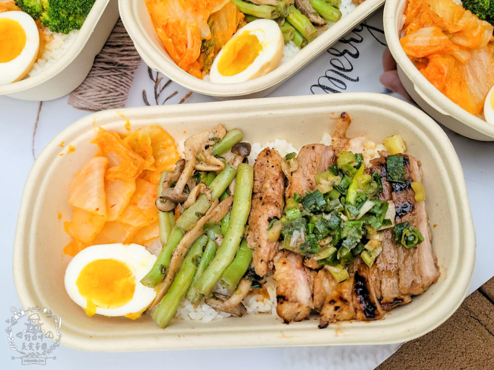 高雄Oh!Yaki 精緻燒肉吃到飽推出外帶燒肉便當囉!自取8折優惠送味噌湯,三公里內免費外送