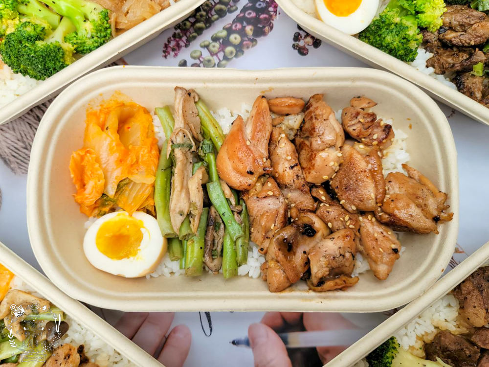 高雄Oh!Yaki 精緻燒肉吃到飽推出外帶燒肉便當囉!自取8折優惠送味噌湯,三公里內免費外送