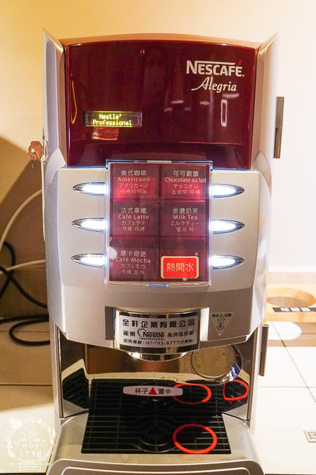 Oh Yaki 精緻燒肉吃到飽(澄清店)文山特區燒肉吃到飽!超夢幻的人氣燒烤餐廳!超過21點啤酒免費暢飲!