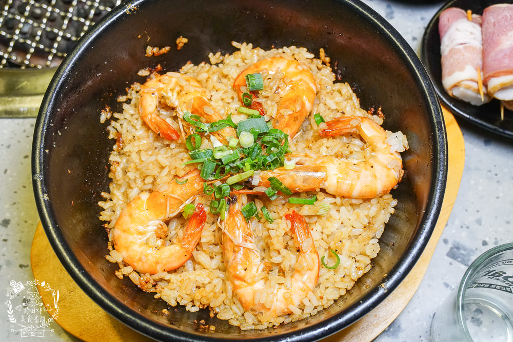 Oh Yaki 精緻燒肉吃到飽(澄清店)文山特區燒肉吃到飽!超夢幻的人氣燒烤餐廳!超過21點啤酒免費暢飲!