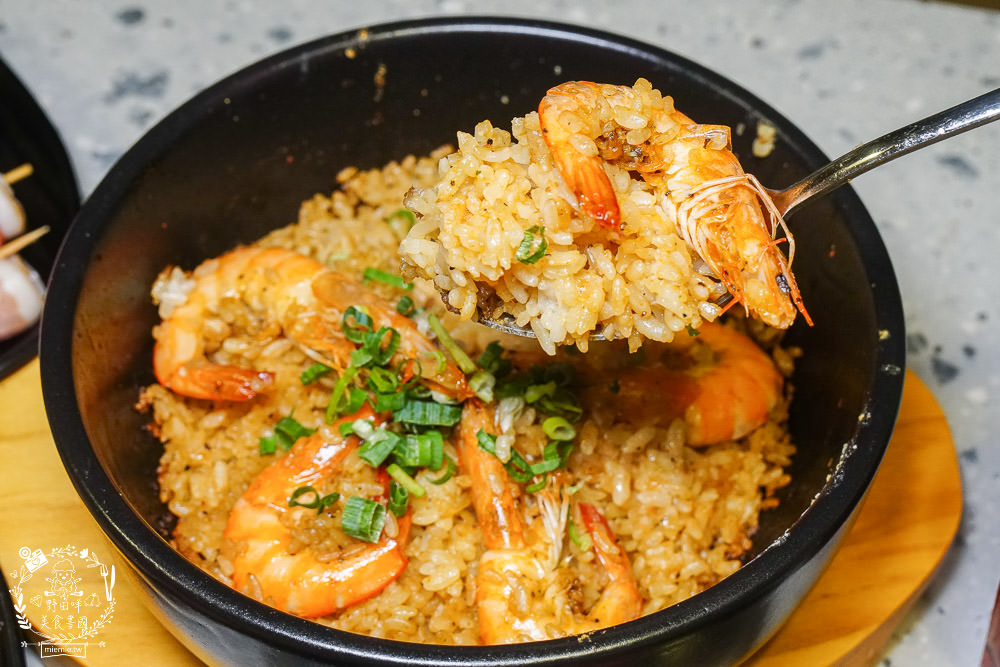 Oh Yaki 精緻燒肉吃到飽(澄清店)文山特區燒肉吃到飽!超夢幻的人氣燒烤餐廳!超過21點啤酒免費暢飲!