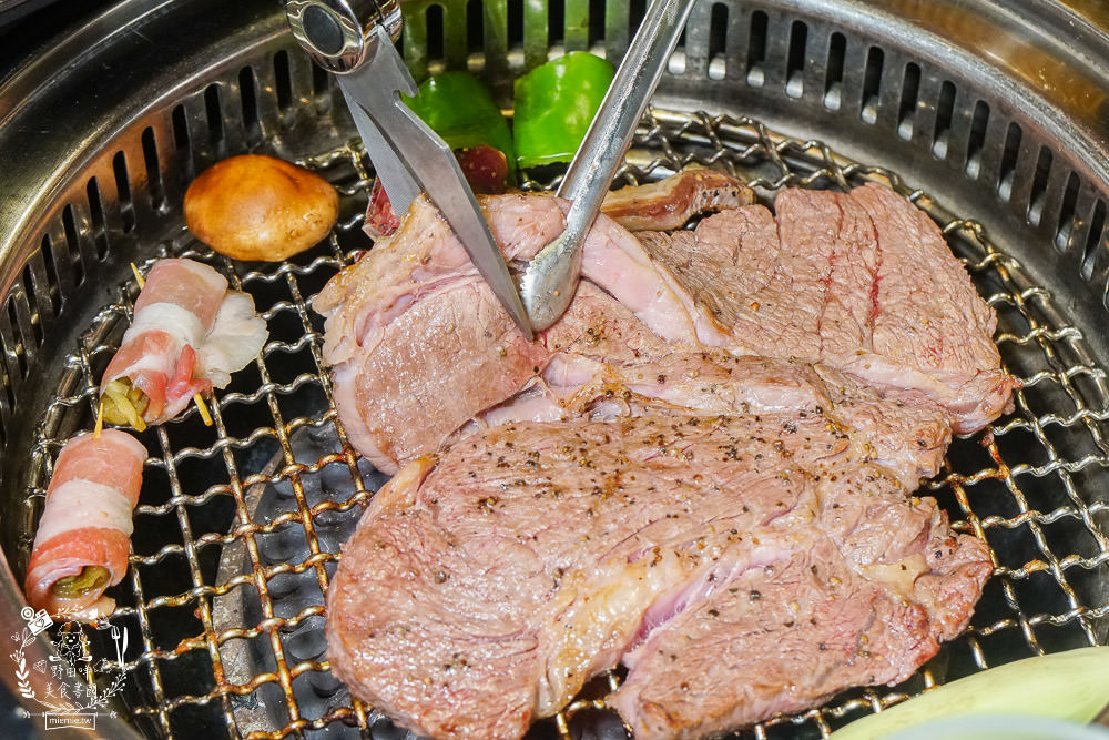 Oh Yaki 精緻燒肉吃到飽(澄清店)文山特區燒肉吃到飽!超夢幻的人氣燒烤餐廳!超過21點啤酒免費暢飲!