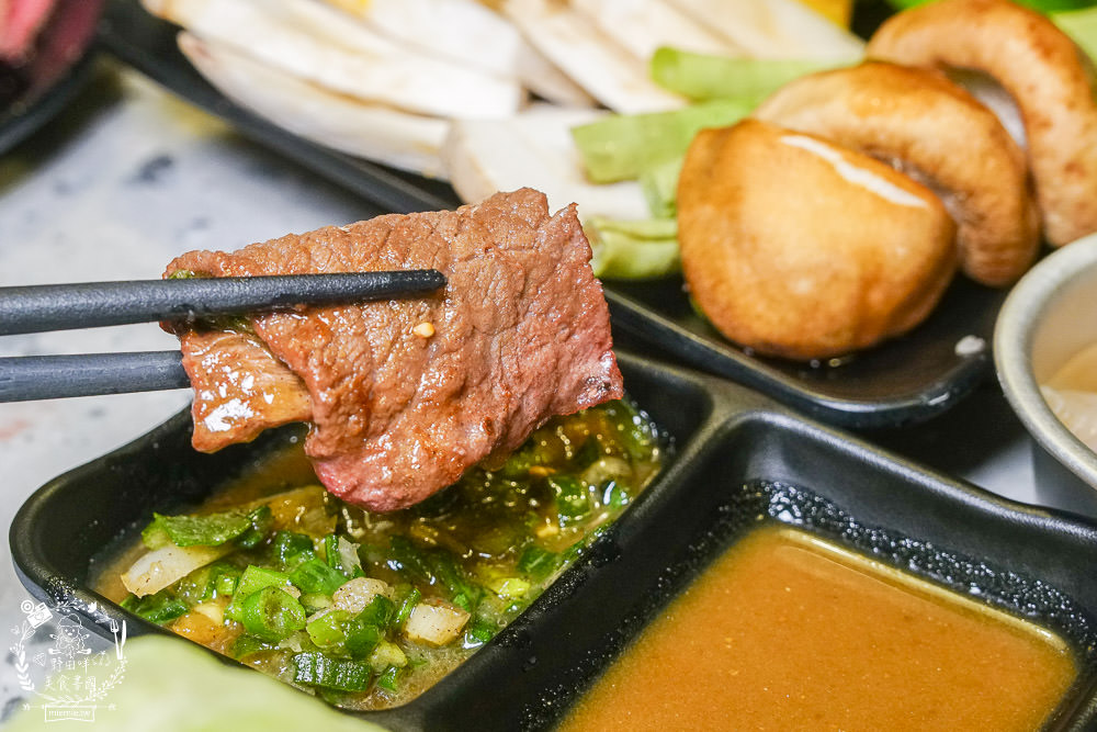 Oh Yaki 精緻燒肉吃到飽(澄清店)文山特區燒肉吃到飽!超夢幻的人氣燒烤餐廳!超過21點啤酒免費暢飲!