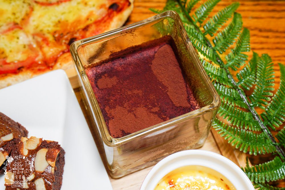 PIZZA一番披薩吃到飽|高雄真材實料的披薩吃到飽!有30種口味的披薩還有超正統提拉米蘇甜點?