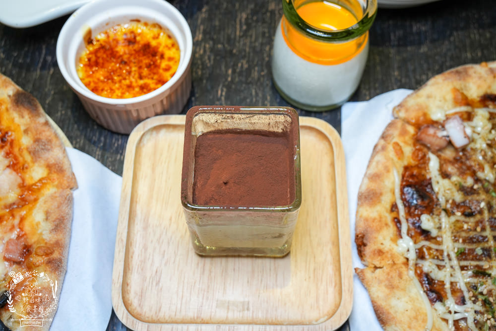 Pizza一番披薩吃到飽|高雄30種口味的超人氣披薩吃到飽!披薩299元買一送一到12/31!新推出焗烤義大利麵超邪惡？