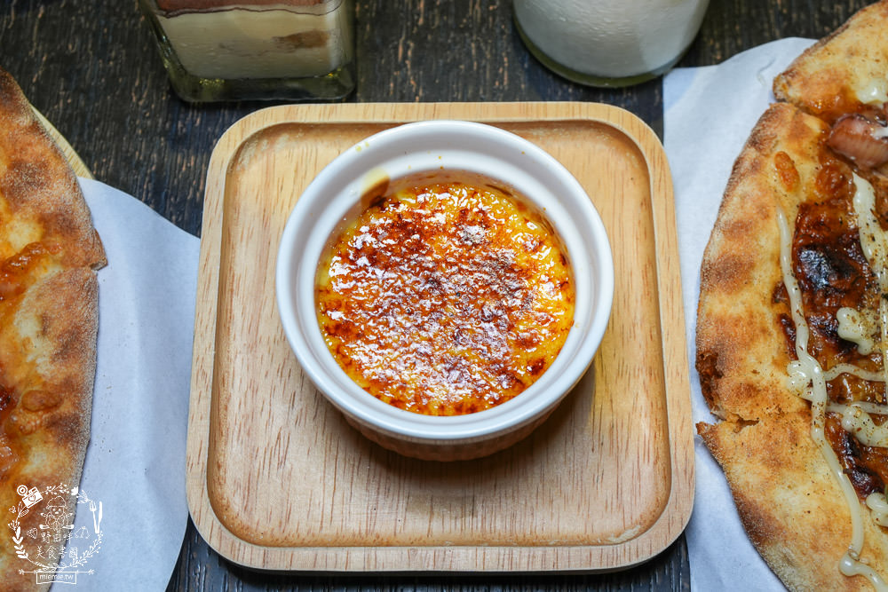 Pizza一番披薩吃到飽|高雄30種口味的超人氣披薩吃到飽!披薩299元買一送一到12/31!新推出焗烤義大利麵超邪惡？